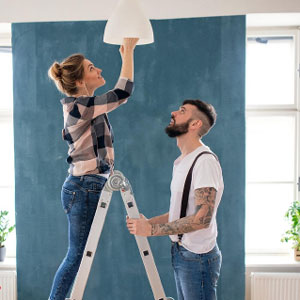 How to Dispose of Light Bulbs